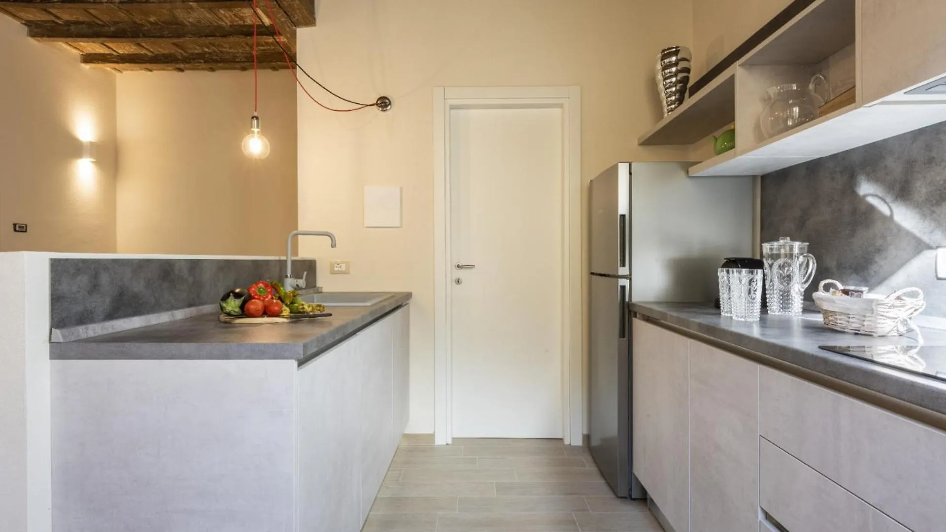 Apartments Florence - Modern San Zanobi Quiet And Cozy 0*,  Italy